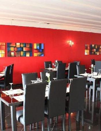 Palm Spring Resort – Liberia